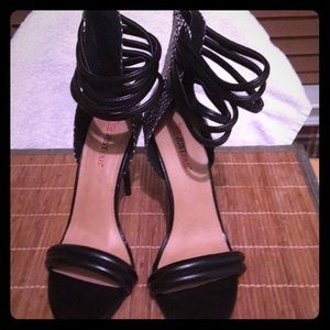 Shoes 4 inch heels. New Tried on in house only